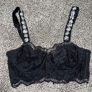Victoria’s Secret 34C bralette with sequins/pearls